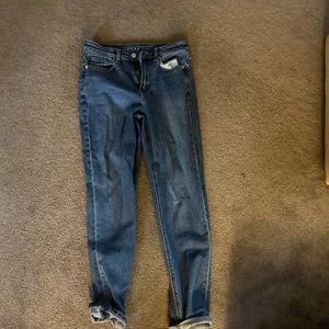 American eagle mom jeans